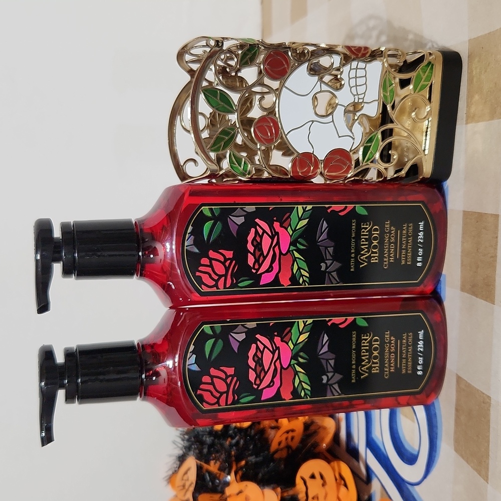 Bath & Body Works Vampire Blood Cleansing Gel Hand Soaps & Holder
